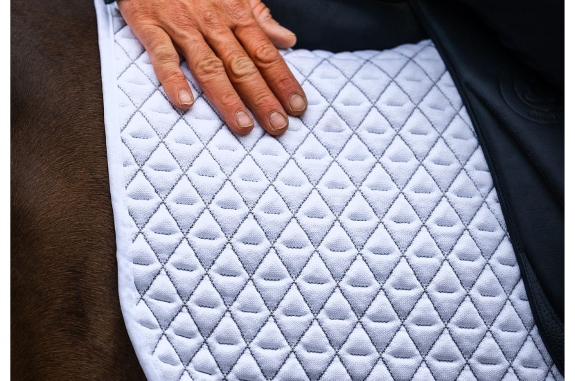 Tapis de selle INFI-KNIT gris et blanc Tacante