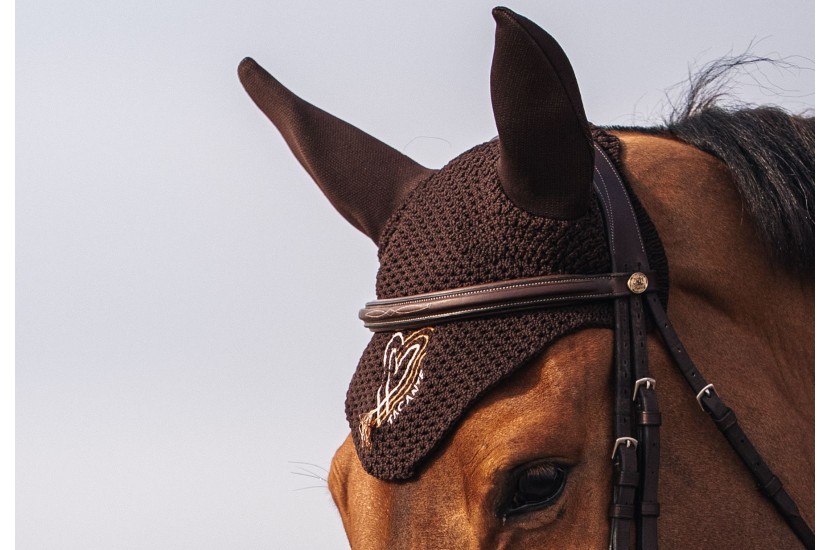 Tacante bonnet INFI-KNIT marron broderie coeur beige