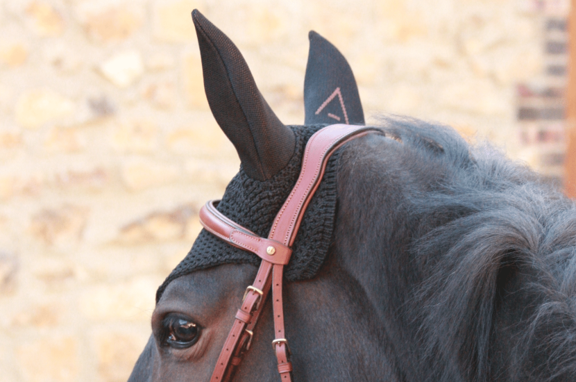 Bonnet INFI-KNIT noir A marron - Broderie TACANTE